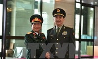 越南高级军事代表团对中国进行正式友好访问