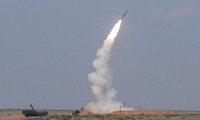 俄罗斯向叙利亚提供S-300防空导弹系统