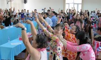 越南南方同塔省举行“创新教育与发展跨文化人力资源”研讨会