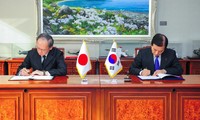 韩国和日本军队首次直接交换情报信息