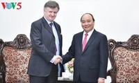 越南与法国加强航空合作