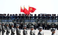 中国举行盛大阅兵  庆祝中国人民解放军建军90周年