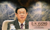 越南政府副总理王庭惠在瑞士开展多项重要活动
