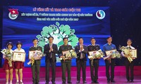 发挥越南青年在应对气候变化中的突击队作用  