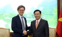 越南和瑞典加强经贸合作
