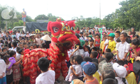 胡志明市为特困儿童举行中秋活动