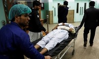 阿富汗喀布尔一政府大楼遭袭击  数十人死亡
