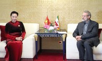 越南一向重视与伊朗的友好与互利合作关系