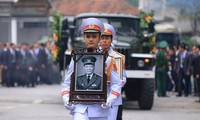 悼念原越南国家主席黎德英的仪式在多国举行