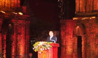 阮春福出席会安古城和美山圣地被UNESCO列入世界文化遗产名录20周年纪念仪式