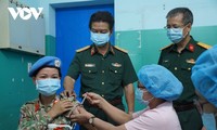 为准备到南苏丹执行任务的干部和医务人员接种新冠肺炎疫苗