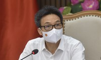 越南新冠肺炎疫情防控工作国家指导委员会常委会与胡志明市举行视频会议