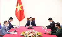 越南政府总理范明政与土耳其副总统奥克泰通电话