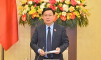 越南十五届国会第一次特别会议展示决心，凝聚共识