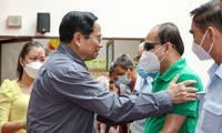 越南政府总理范明政：照顾人民生活，不让任何人掉队