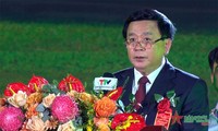胡志明主席重返宣光省领导全国抗战75周年纪念活动