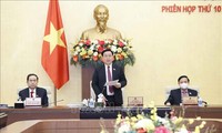 越南十五届国会常委会十次会议闭幕