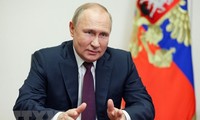 俄罗斯总统普京在俄罗斯日强调团结的重要性