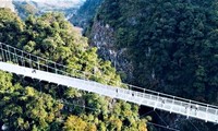 探索白龙玻璃桥——世界纪录之桥