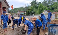 越南海上警察力量第一区司令部帮助人民建设新农村
