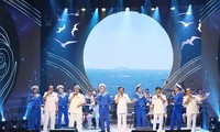 “范阮——翱翔的海鸟”音乐晚会在海防市举行