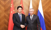 中国全国人大常委会委员长结束对俄罗斯的访问
