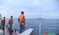 越南与柬埔寨海军举行联合巡逻活动