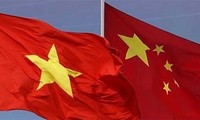越南领导人致电祝贺中华人民共和国成立73周年