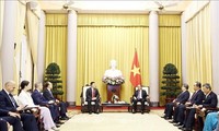 越南国家主席阮春福会见俄罗斯联邦总检察长伊戈尔·克拉斯诺夫