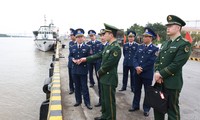中国海警代表团探访越南海上警察第一区司令部