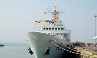 日本海上保安厅巡逻舰友好访问岘港市