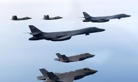 朝鲜试射导弹后，美国与日本、韩国举行双边空中军演