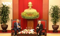 哈萨克斯坦总统结束对越南的正式访问