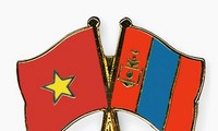 加强越南与蒙古合作关系