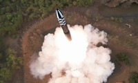 朝鲜宣布成功试射使用固体燃料的中程弹道导弹