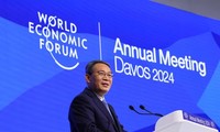 2024年达沃斯会议：李强总理表示中国经济已克服困难和挑战