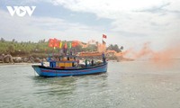 沙黄渔民举行年初出海捕鱼仪式