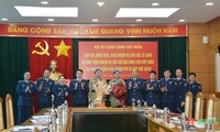 越南海警军官参加联合国维和活动
