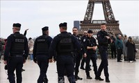 法国在2024年奥运会前举行反恐演习