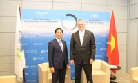 加强越南与经合组织、老挝、克罗地亚、立陶宛的合作关系