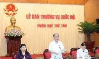Persidangan ke-8 Komite Tetap MN Vietnam angkatan ke-13