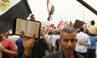 Mesir: Organisasi Ikhwanul Muslimin mungkin berkompromi dengan tentara untuk posisi presiden