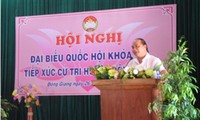 Deputi PM Nguyen Xuan Phuc melakukan  kontak dengan pemilih provinsi Quang Nam