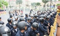 Thailand memperkuat keamanan pada hari Mahkamah Konstitusi Tertinggi mengeluarkan keputusan