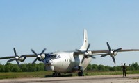 Pesawat terbang militer jatuh membuat sedikit - dikitnya 17 orang tewas di Sudan