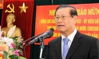 Deputi PM Laos Somsavath Lengsavath berkunjung di Vietnam 