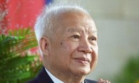 Mantan Raja Kamboja Norodom Sihanouk meninggal 