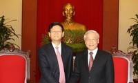 Sekjen KS PKV Nguyen Phu Trong menerima delegasi tingkat tinggi Kementerian Keamanan Publik Tiongkok