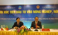 Deputi PM Vu Van Ninh menghadiri konferensi promosi investasi di provinsi Ninh Binh