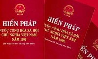 Diaspora Vietnam di Perancis memberikan sumbangan pendapat kepada Rancangan Amandemen UUD 1992
